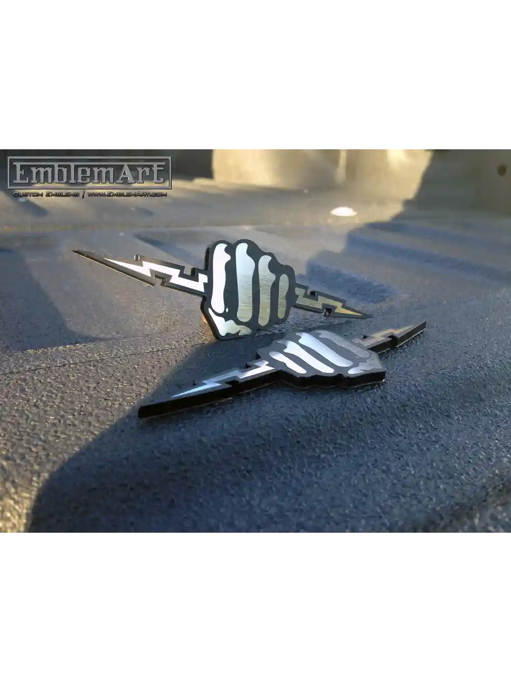 Custom Chrome Emblems - Fist01 Emblem