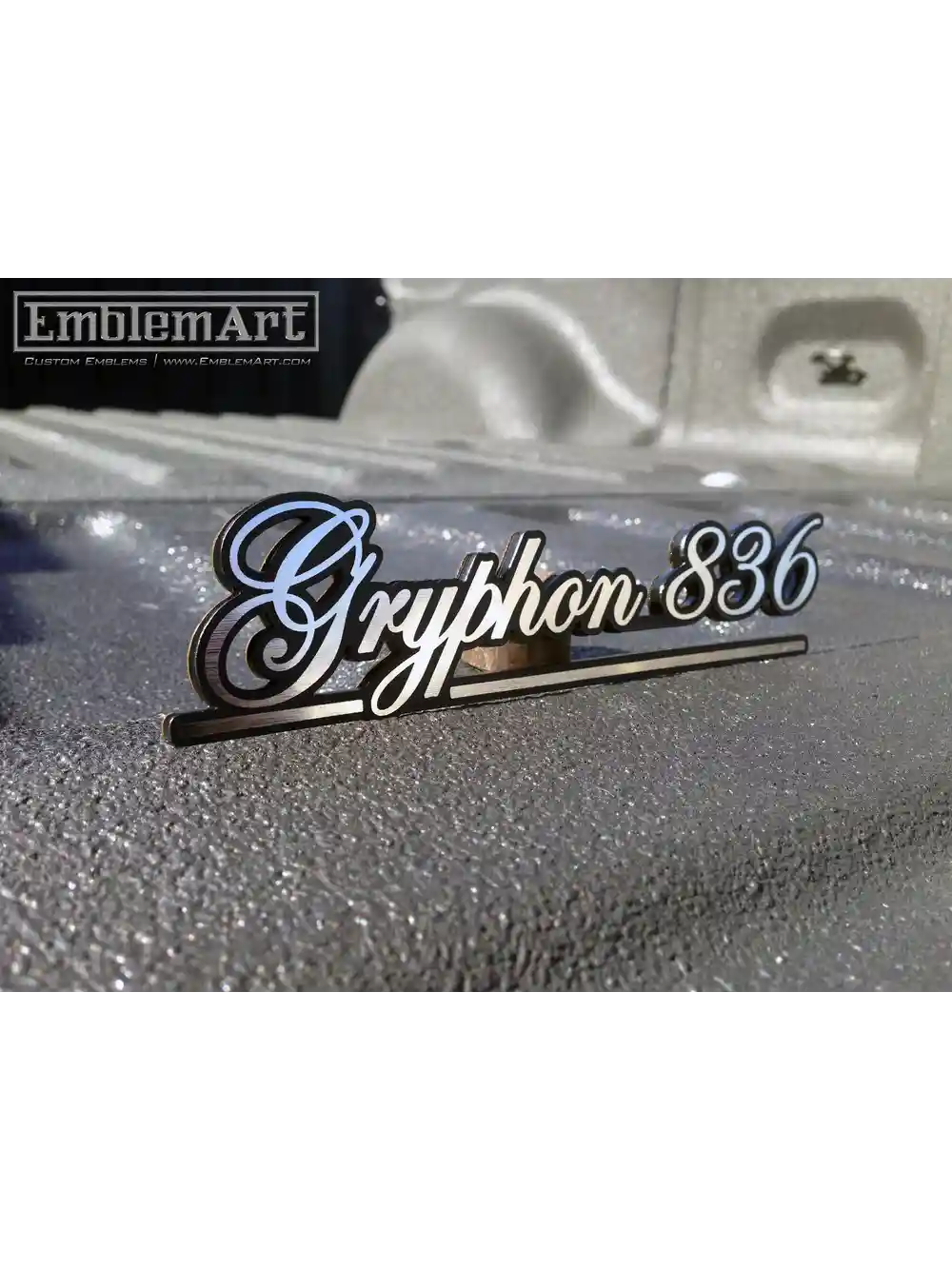 Custom Chrome Emblems - Gryphon01 Emblem