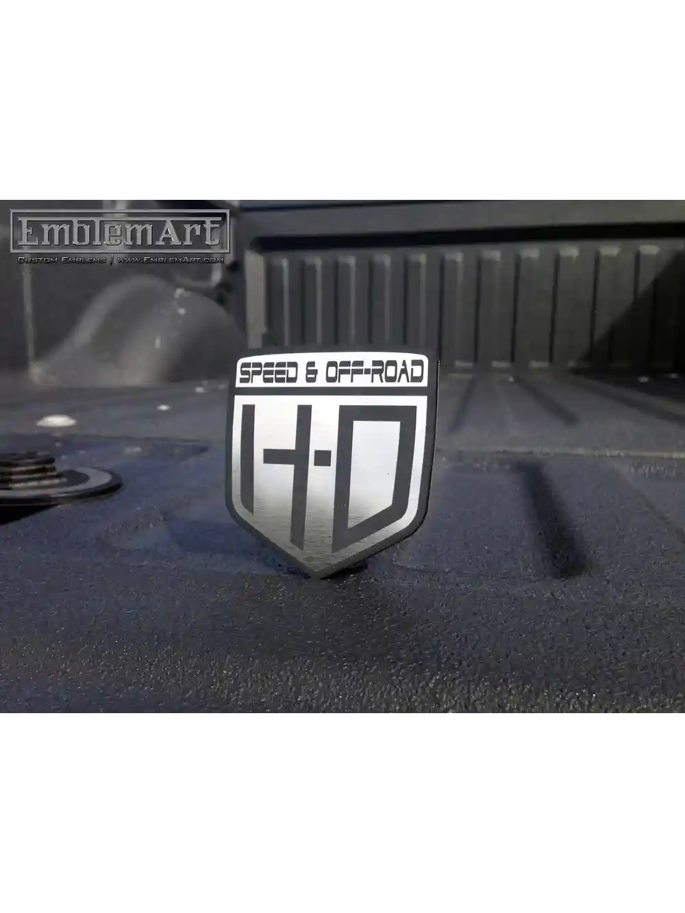Custom Chrome Emblems - H D01 Emblem