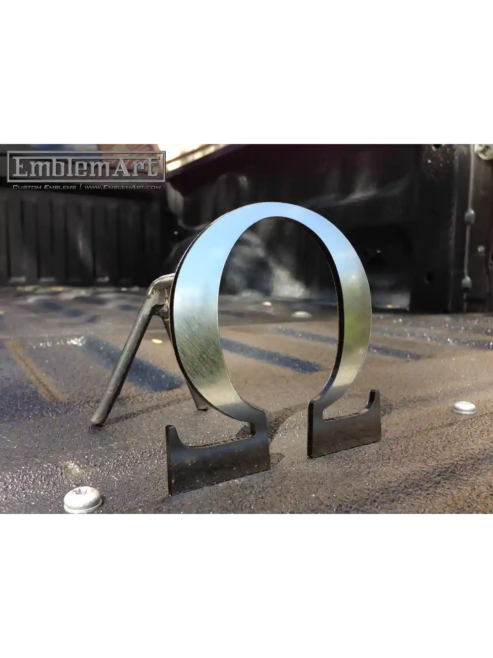 Custom Chrome Emblems - Omega01 Emblem