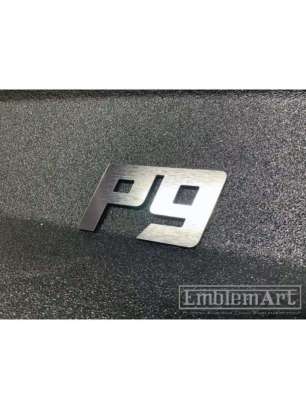 Custom Chrome Emblems - P9 Chrome 02 Emblem