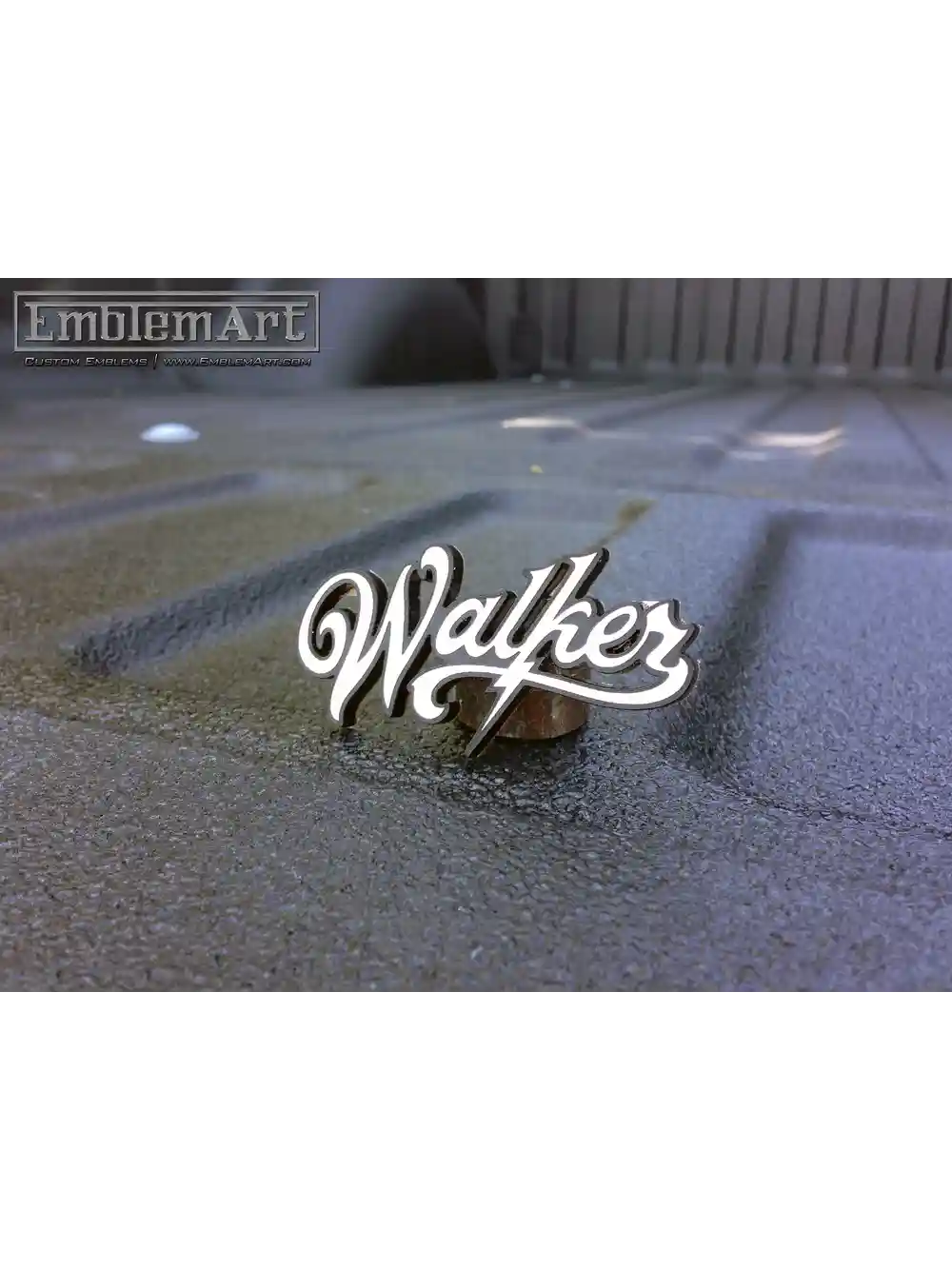 Custom Chrome Emblems - Walker04 Emblem