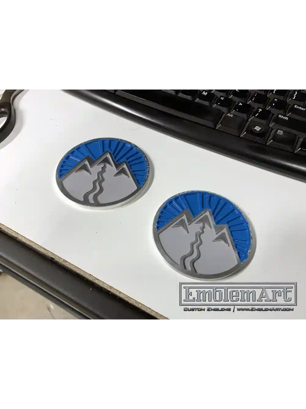 Custom Rd Emblems - Mountain Ski 02 Aluminum Milled Emblem