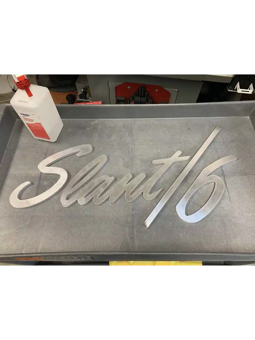 Custom Rd Emblems - Slant6 01 Emblem