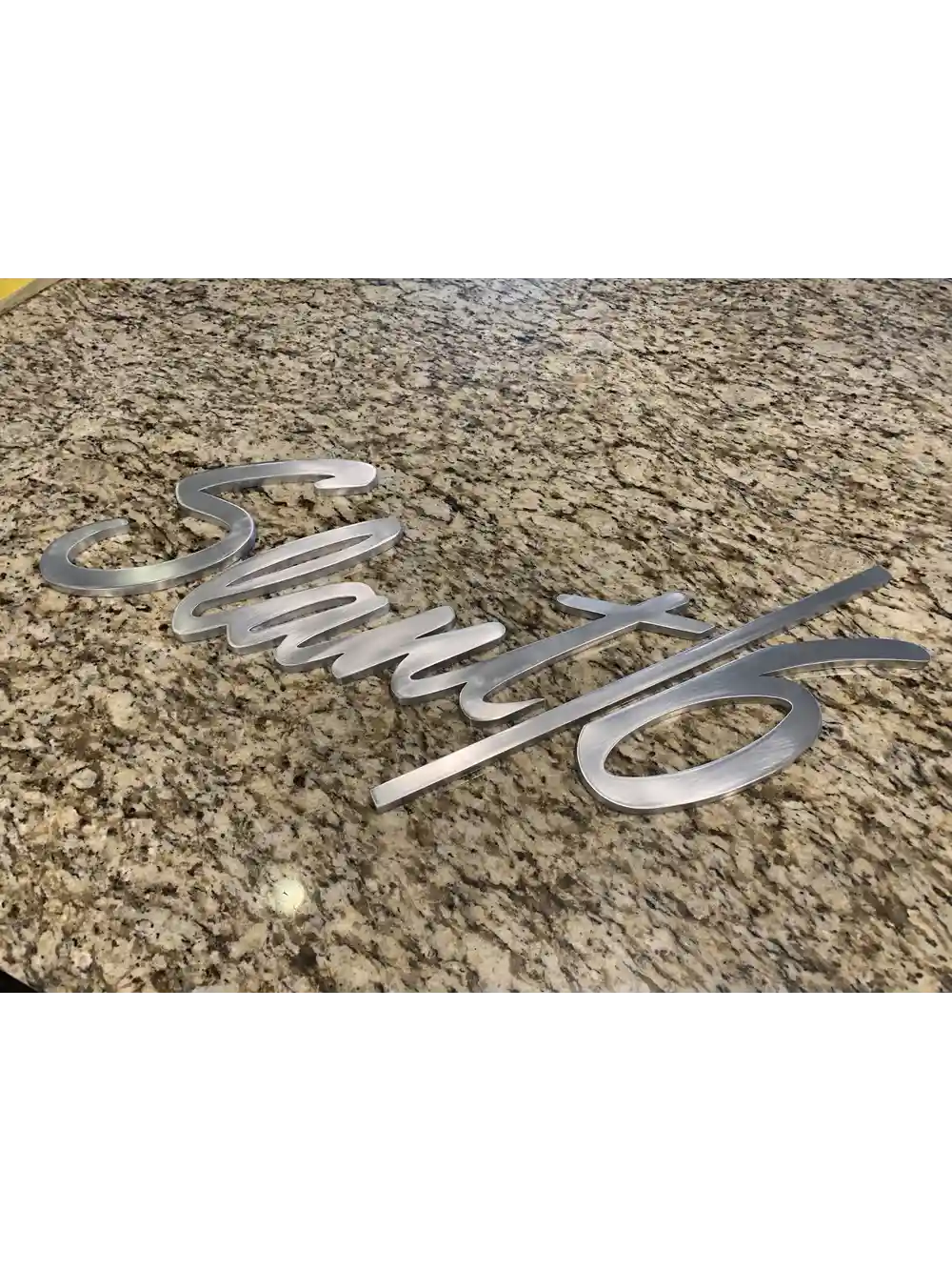 Custom Rd Emblems - Slant6 03 Emblem
